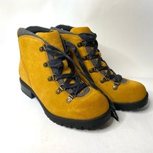 NEW Clarks Faralyn Alpha 26122611 Womens Brown Suede Lace Up Casual Dress Boots